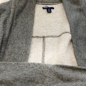 NEVER WORN sweater from gap size 8 kids